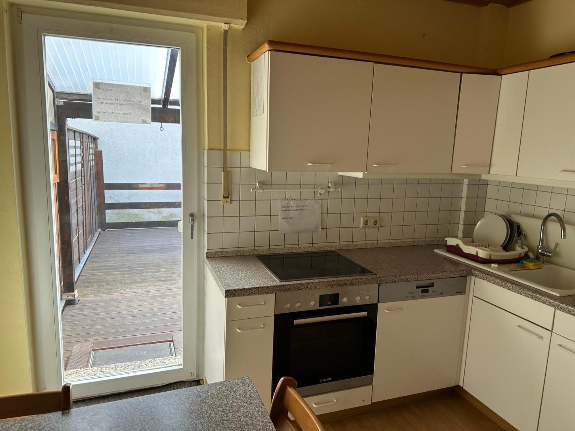Hotel Zum Grafen Hallermunt Springe Buitenkant foto