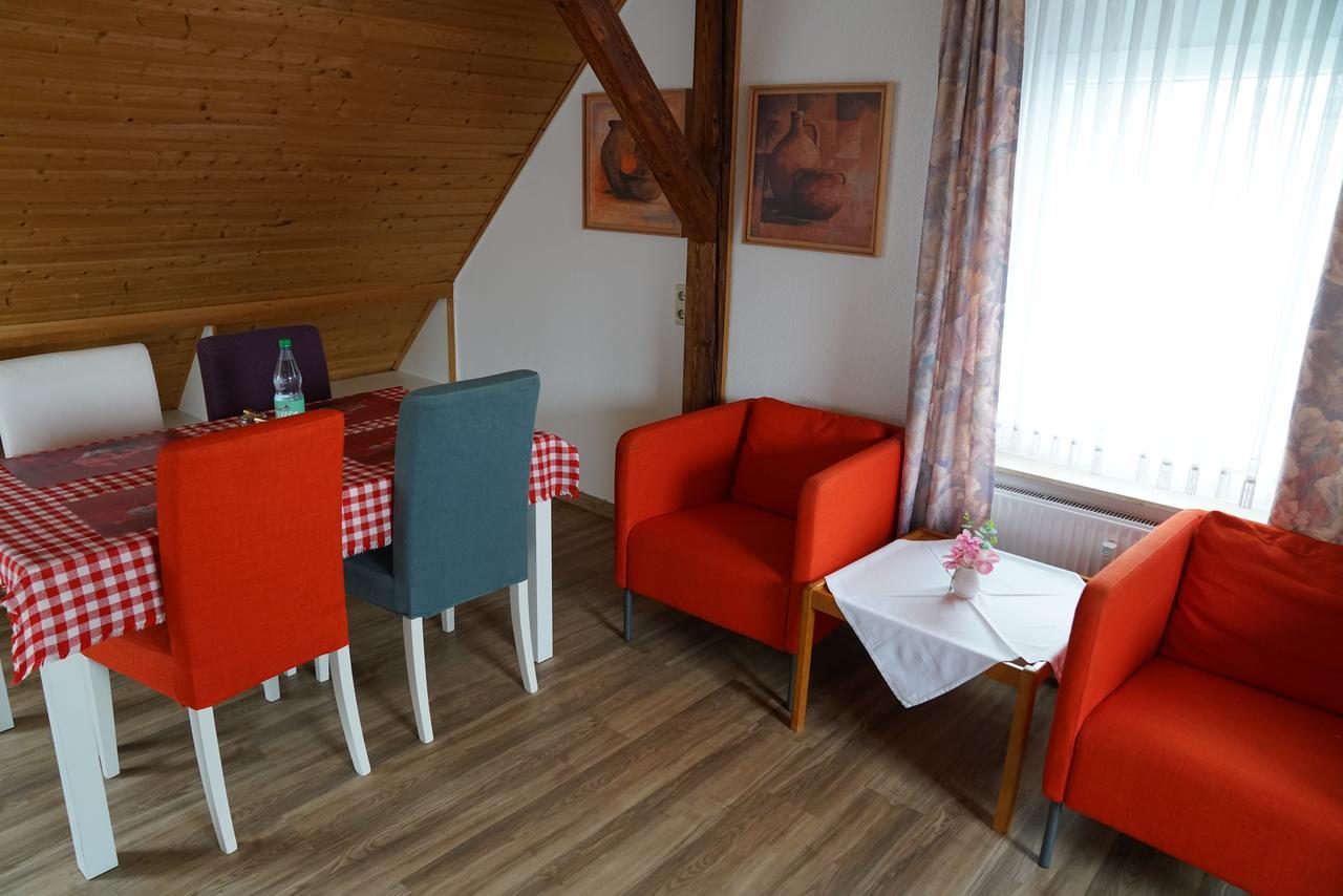 Hotel Zum Grafen Hallermunt Springe Buitenkant foto