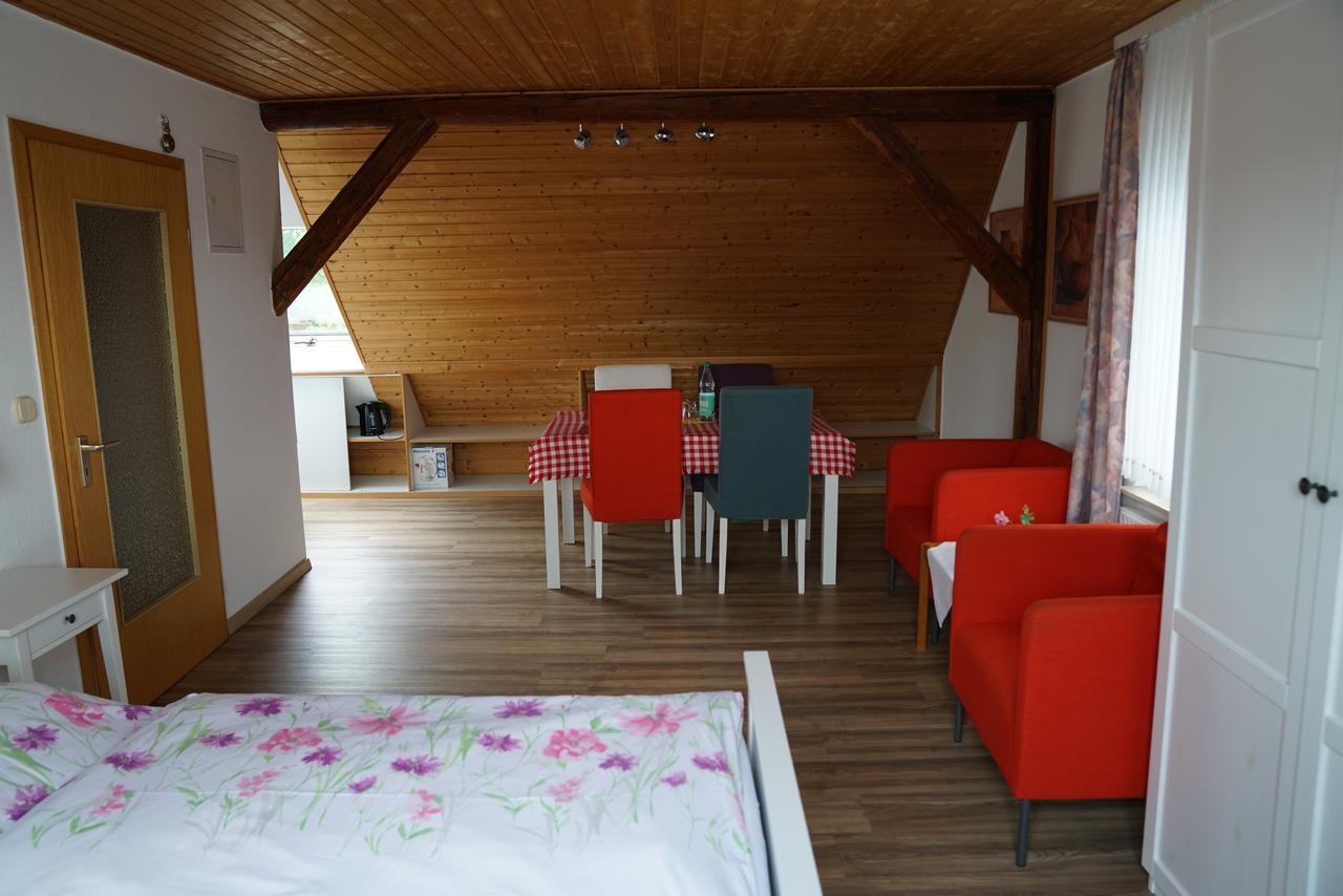 Hotel Zum Grafen Hallermunt Springe Buitenkant foto